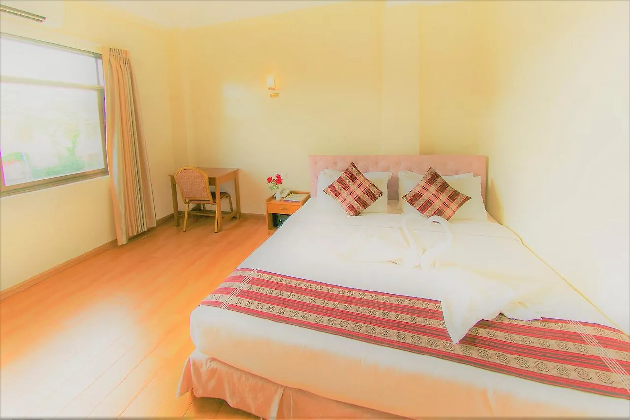 **  Hotel Mindhama Rangún Myanmar