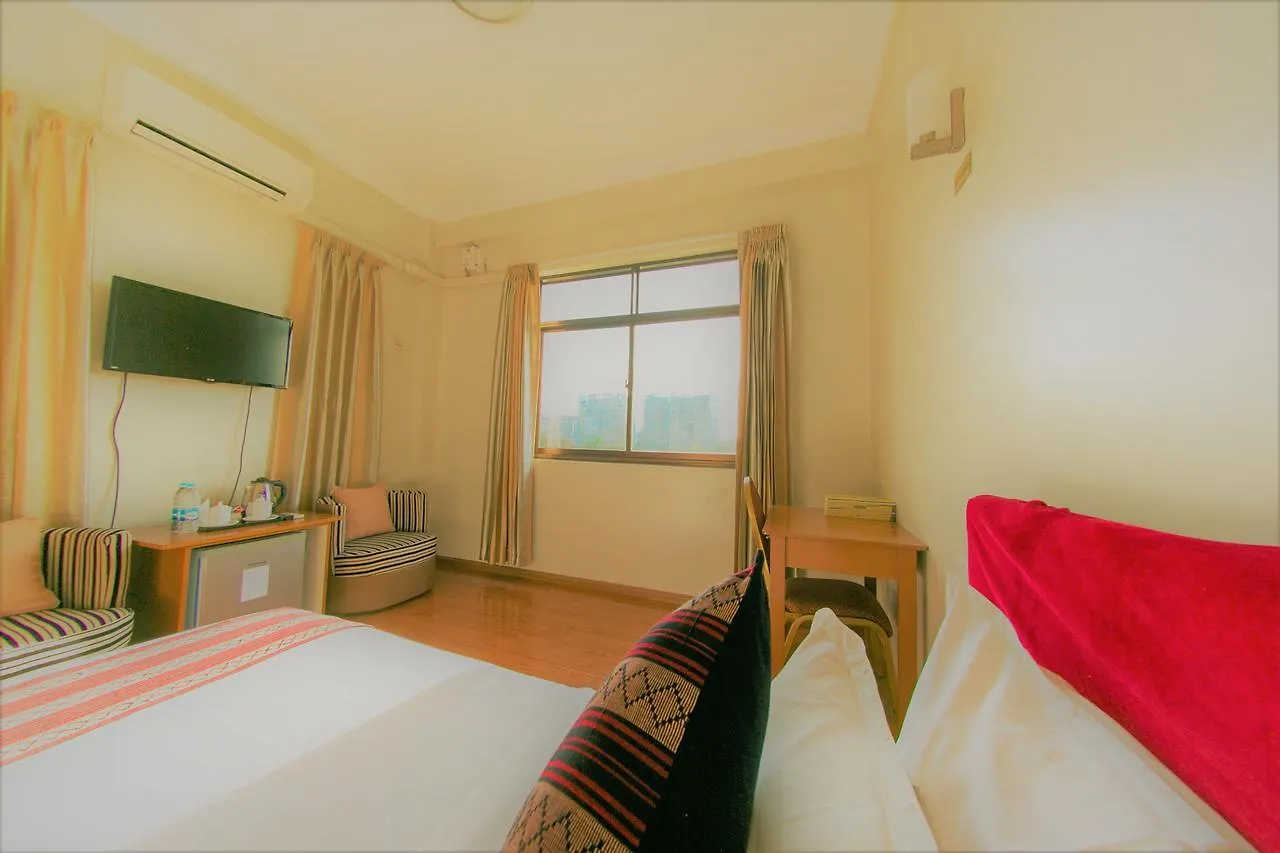 **  Hotel Mindhama Rangún Myanmar