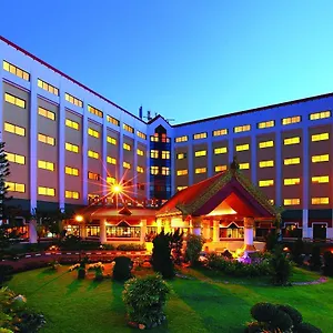 Summit Parkview Hotel