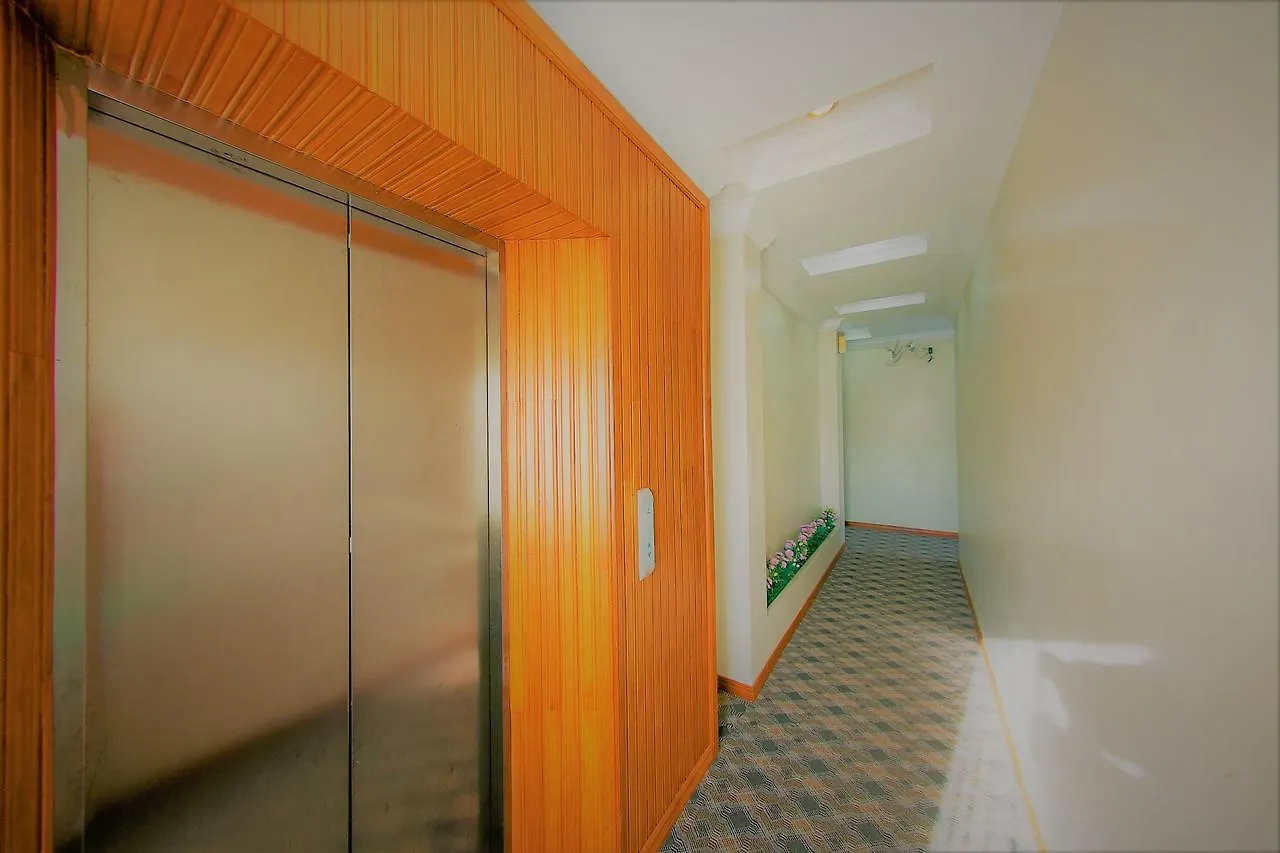 Hotel Mindhama Γιανγκόν